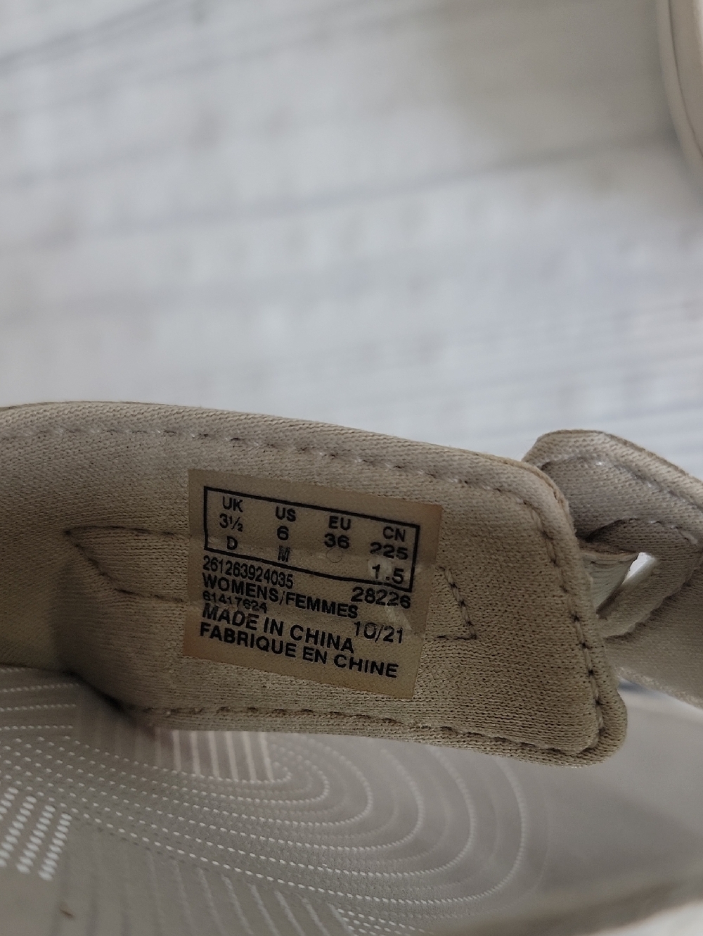 Clarks Breeze Sea Cloudsteppers Women's Sandal in White Size 6 - Picture 7 of 9